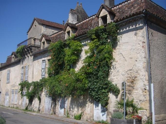 MAISON A RESTAURER
